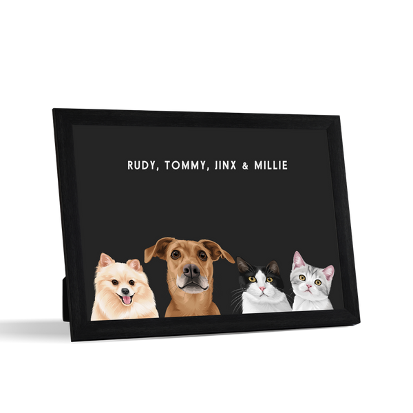 Retrato de cuatro mascotas de escritorio